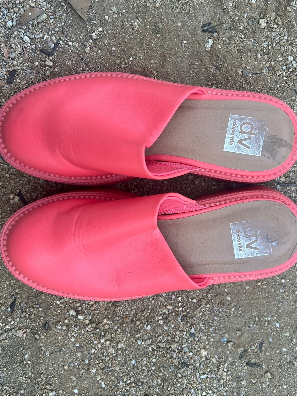 Dolce Vita Coral-Red Slip-On Mules